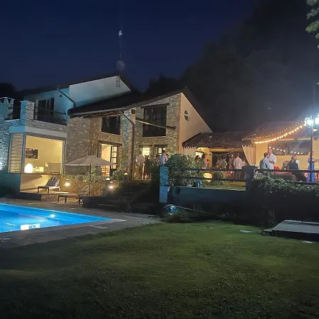 Piscina E Relax Nelle Langhe Gaia * Sanfre