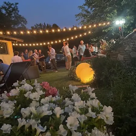 Piscina E Relax Nelle Langhe Gaia Sanfre