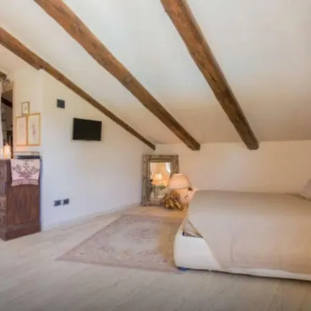 Piscina E Relax Nelle Langhe Gaia 别墅 *