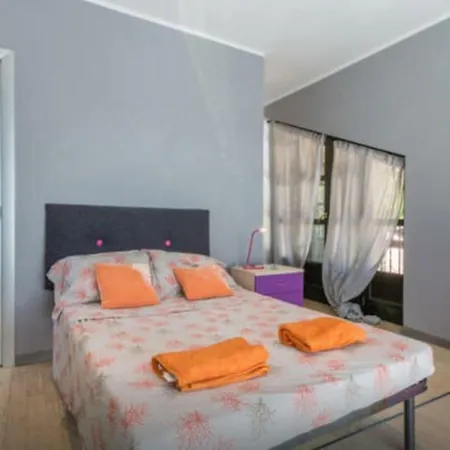 Piscina E Relax Nelle Langhe Gaia * Sanfre