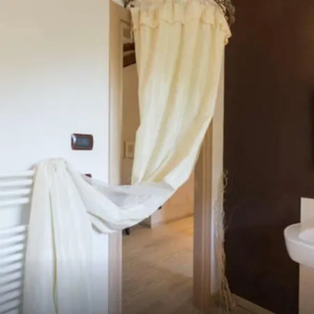 Piscina E Relax Nelle Langhe Gaia *