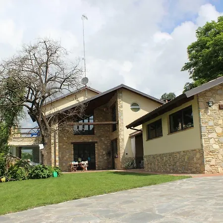 Piscina E Relax Nelle Langhe Gaia * Sanfre